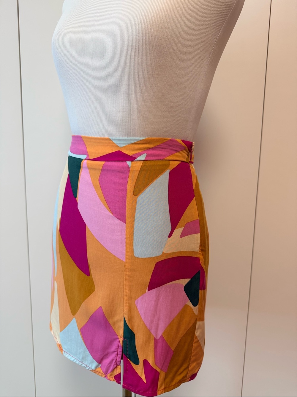 Vibrant Abstract Print Two-Piece Set - Picture 6 of 6